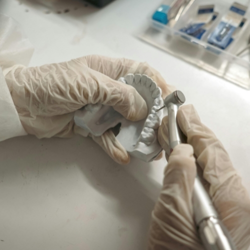 Complete & Partial Denture